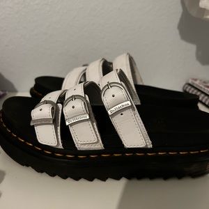 Dr. Martens Blair’s Slide sandal (white)